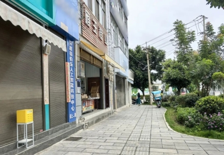 占道經營、門前違法停車，彌渡又有3家店鋪上“黑榜”有你認識的嗎→