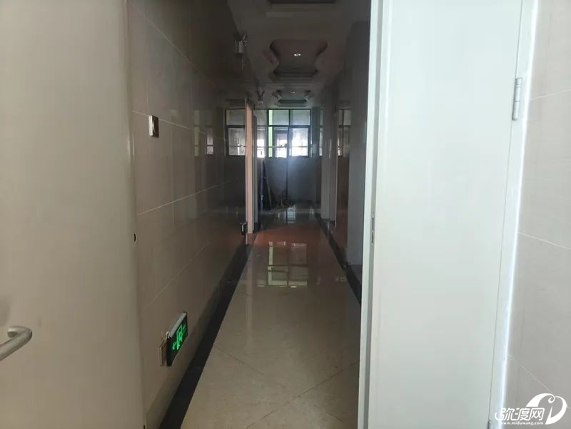 135043uziz7ci7zzrixssc.jpg