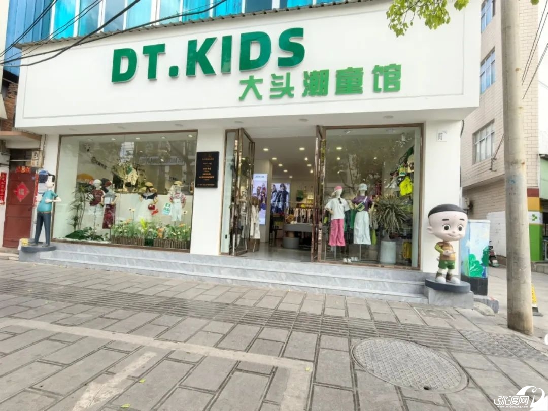 135716a60j5q89w2rc30bk.jpeg